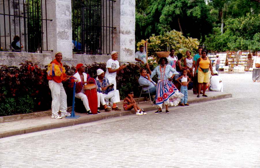 033 - Plaza de Armas.jpg