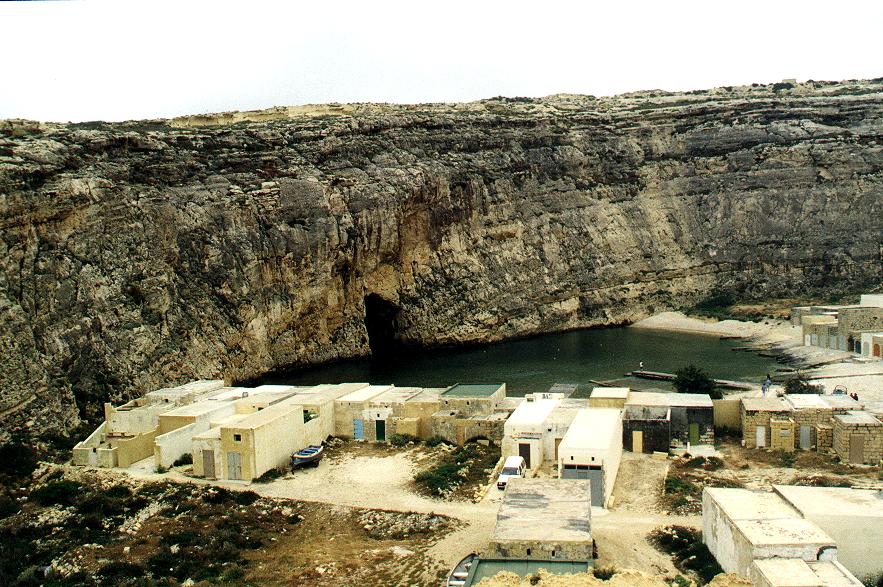 127 - Gozo - Inland Sea a Dewjra Bay.JPG