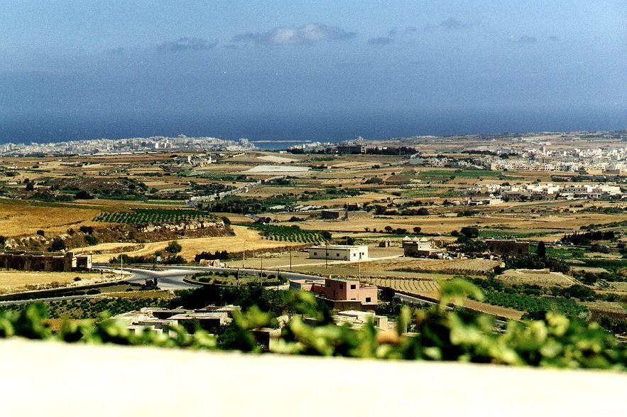 174 - Mdina - Qawra depuis les remparts.JPG